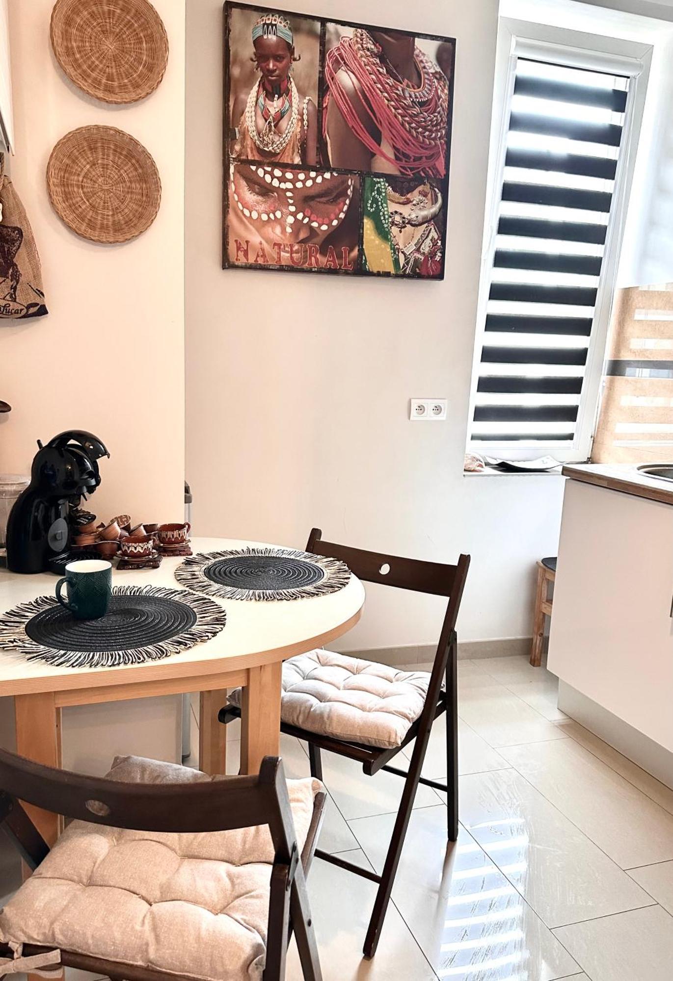 Africa Apartment وارسو المظهر الخارجي الصورة