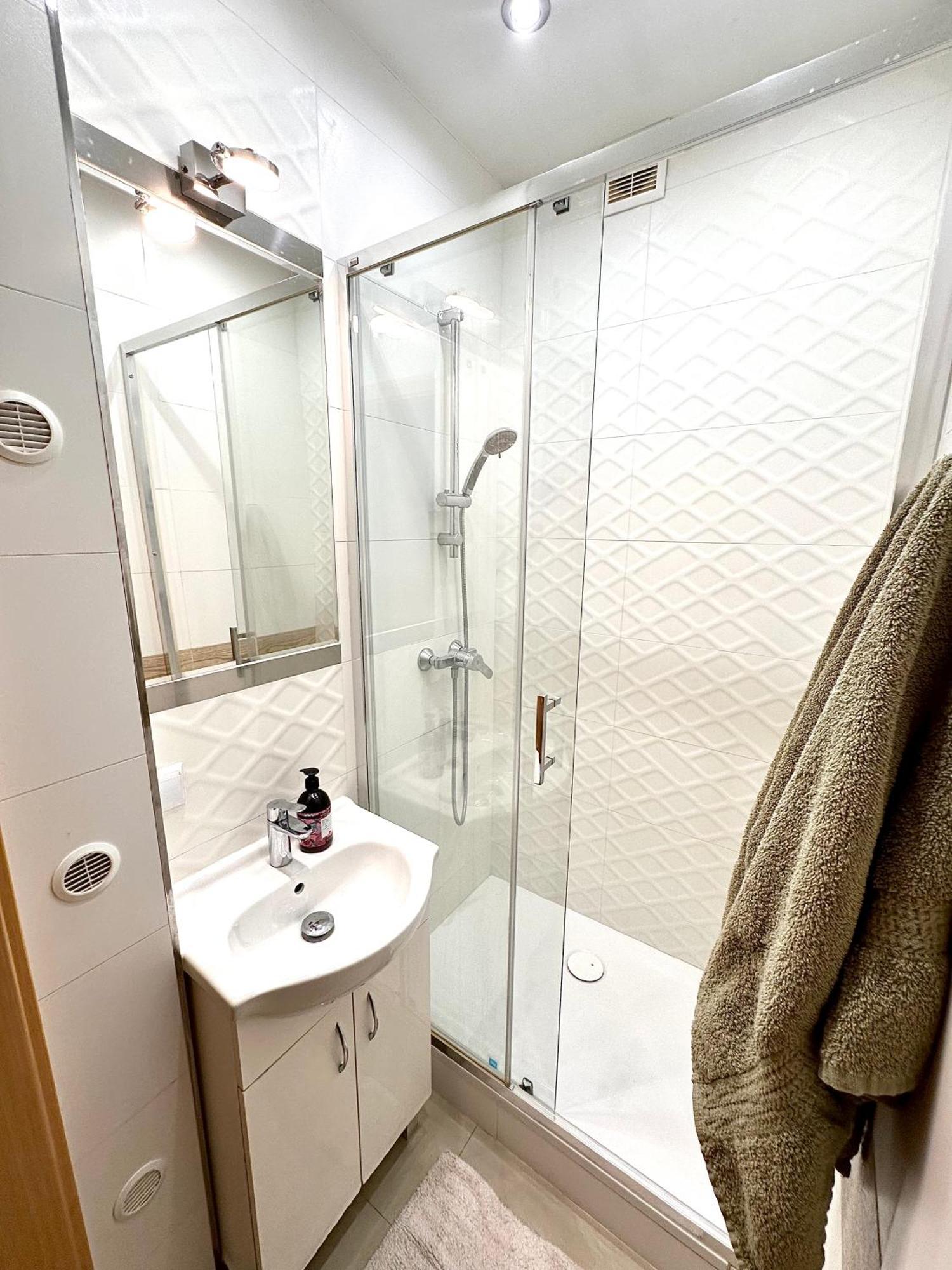 Africa Apartment وارسو المظهر الخارجي الصورة
