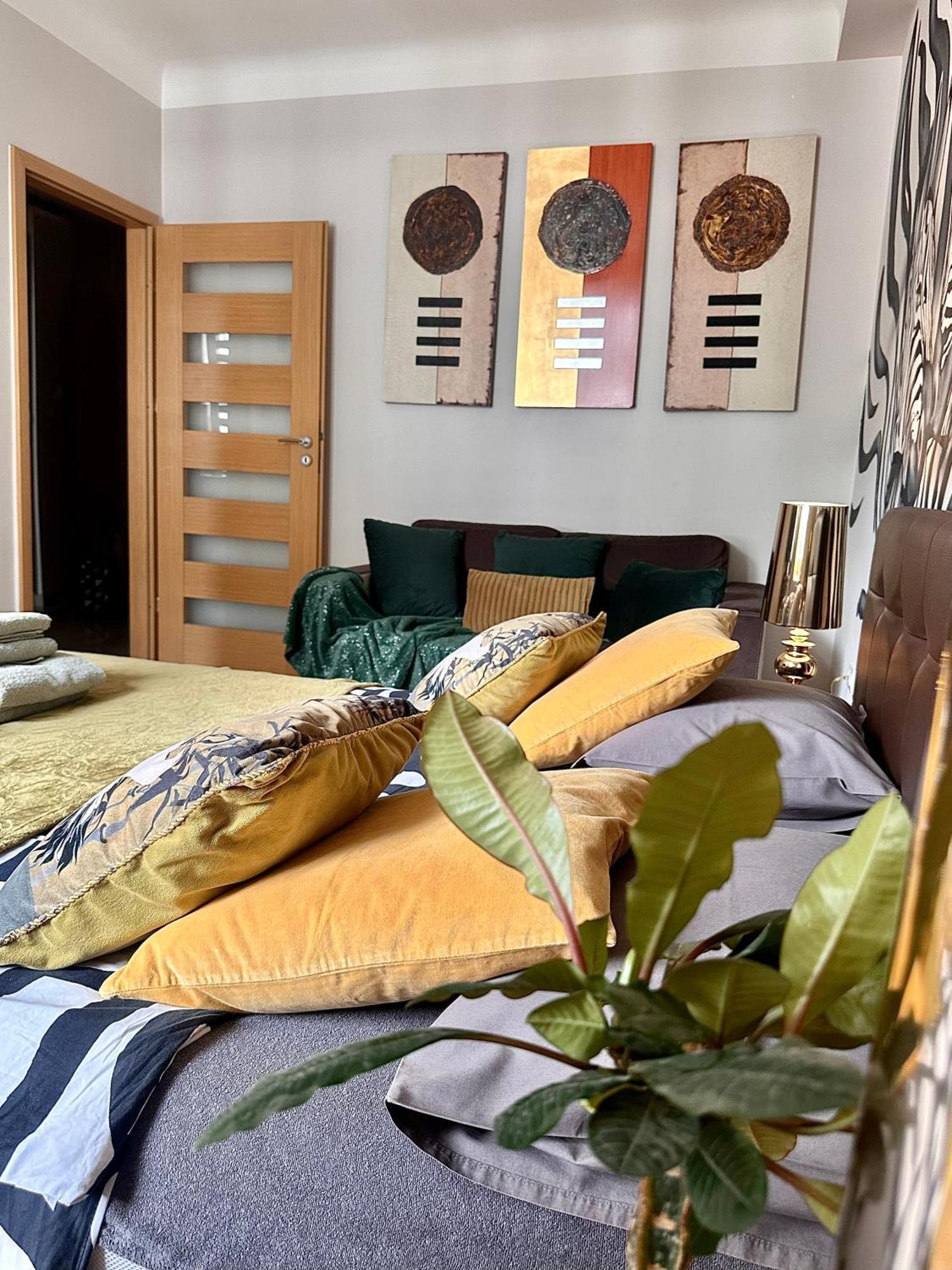 Africa Apartment وارسو المظهر الخارجي الصورة